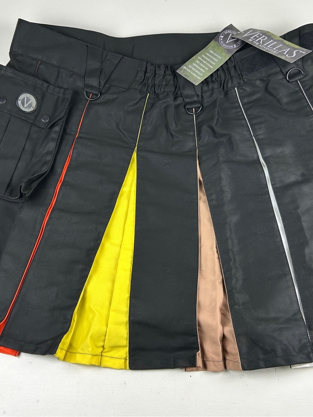 Verillas Lifestyle Kilt Mens 2XL Black Canvas Pleated Colors Scottish Cargo